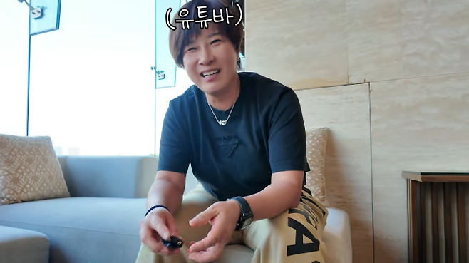 ‘JW 메리어트 호텔 하노이’에서 쉬고 있는 박세리 감독 / 사진=유튜브 채널 ‘박세리의 속사정’ 갈무리