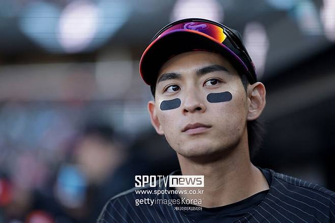 “이정후, 우익수로 가라” SF 잔인한 공식 통보했다… “이정후 수비 나빴다” 결국 중견수 잃었다