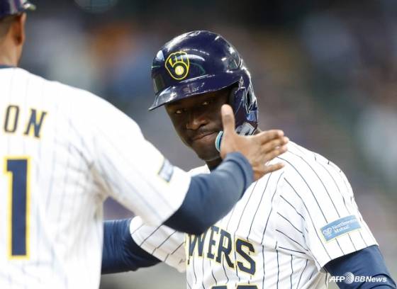 지난해 5월 밀워키 브루어스 유니폼을 입고 메이저리그를 뛰었던 다즈 카메론. /AFPBBNews=뉴스1