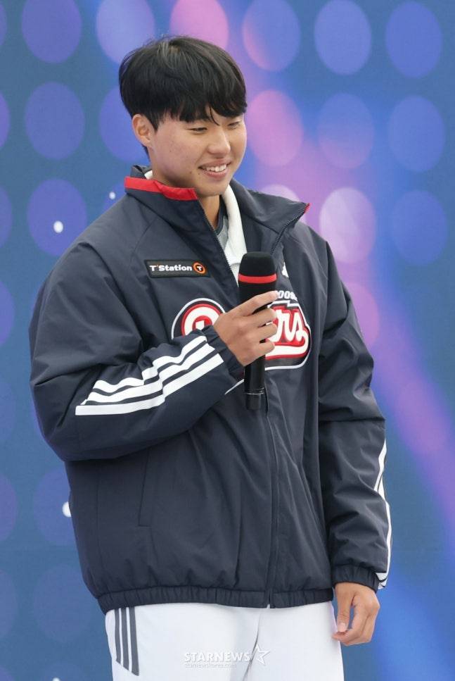 두산 베어스에서 활약했던 당시 홍민규의 모습. /사진=김진경 대기자
