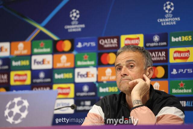 이강인 붙잡은 PSG 루이스 엔리케 첫 공식 입장…팀에 중요한 선수, 핵심 선수로 도약할 것