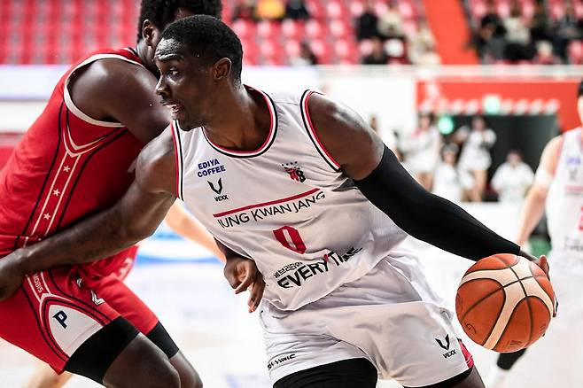 [서울=뉴시스] 프로농구 안양 정관장의 조니 오브라이언트. (사진=KBL 제공)
