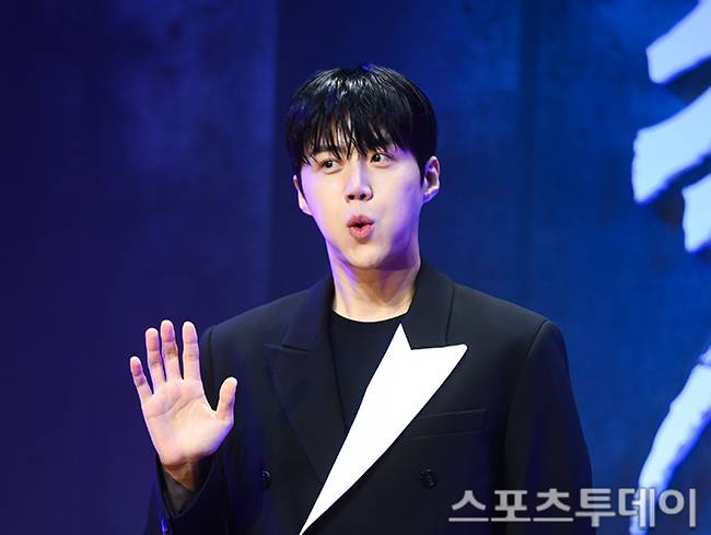 '집 주소로 법인 설립' 차은우 이어 김선호도 탈세 의혹