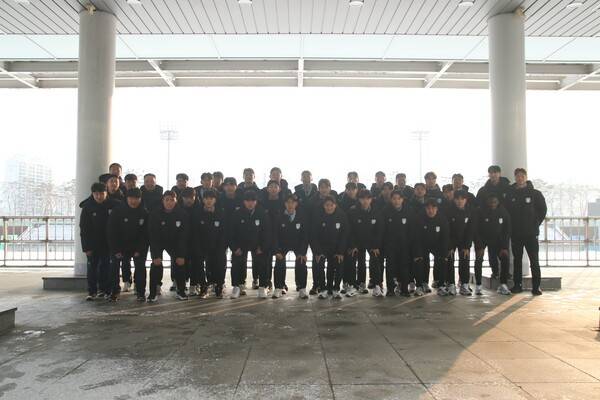 천안시티FC 선수단이 국내 2차 전지훈련지인 경남 남해로 출발했다. /사진=천안시티FC