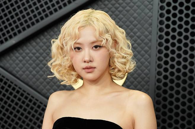 Rose arrives at the 68th annual Grammy Awards on Sunday, Feb. 1, 2026, in Los Angeles. (Photo by Jordan Strauss/Invision/AP) 020126132492, 21334631,

<저작권자(c) 연합뉴스, 무단 전재-재배포, AI 학습 및 활용 금지>