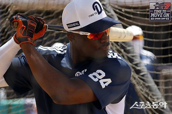 2020년 이후 6년만에 두산으로 돌아온 크리스 플렉센, 새 얼굴 다즈 카메론, 타무라 이치로는 모두 강렬한 첫인상을 남겨 새 시즌을 기대케 했다. 두산 카메론. 사진제공ㅣ두산 베어스