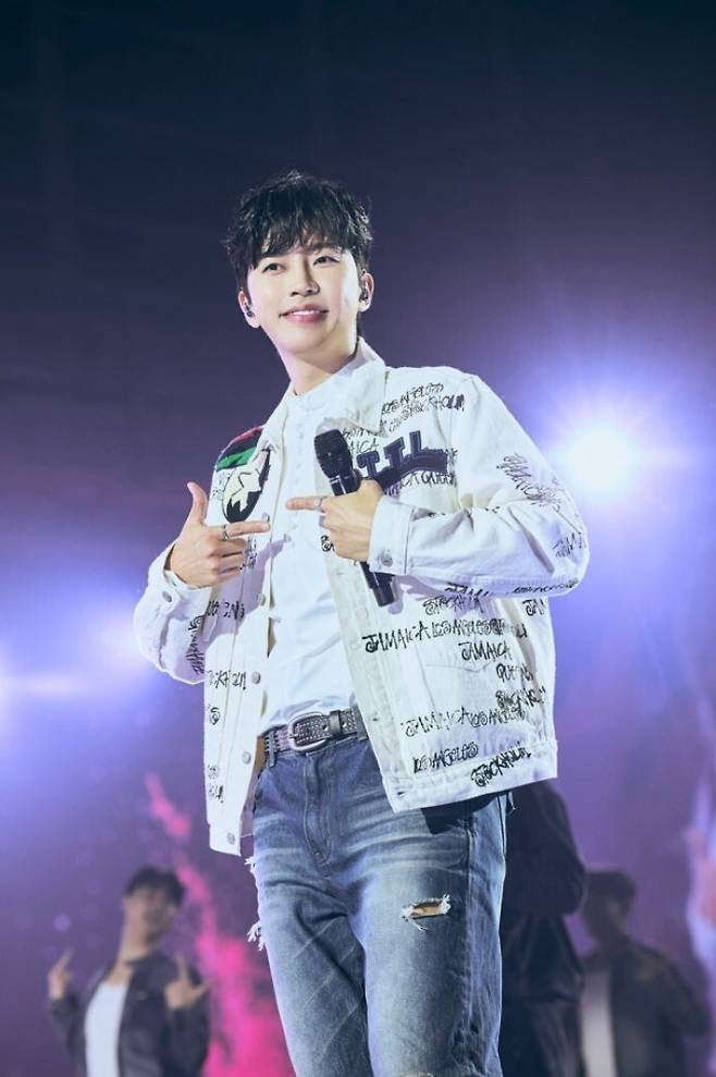 임영웅이 2월 6일부터 8일까지 부산에서 콘서트를 개최한다. 물고기뮤직 제공