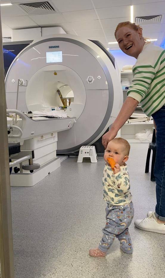 생후 9개월 된 오브라이언과 엄마  [Cusack Lab. © 2026. 재판매 및 DB 금지]