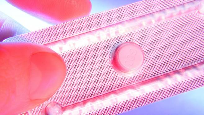 사후피임약은 고농도 호르몬으로, 오남용을 주의해야 한다｜출처: 클립아트코리아