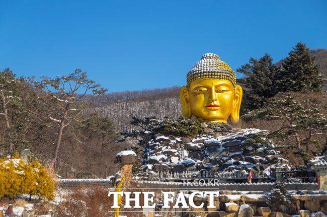 용인 와우정사. /경기관광공사