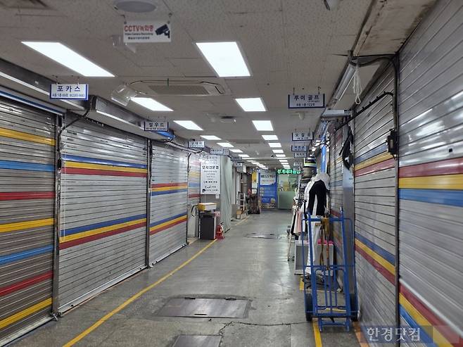 동대문디자인플라자(DDP) 인근 통일상가 내 모습 /사진= 이정우 기자