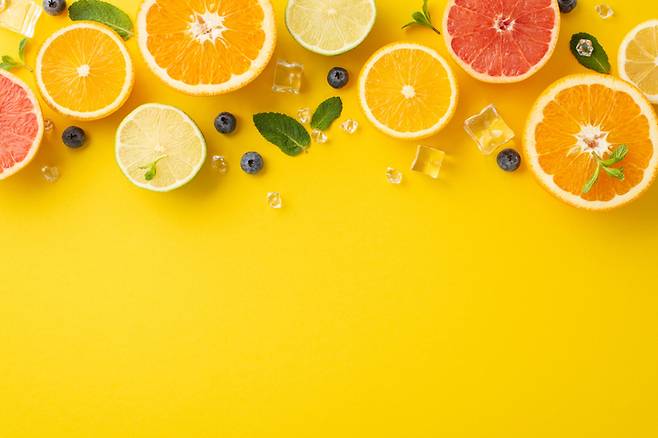 레몬에 든 비타민C는 우리 몸을 정화하는 대표적인 '항산화물질'로 꼽힌다. 그래서 많은 과학자들은 비타민C에 큰 기대를 걸었다. 사진=게티이미지뱅크