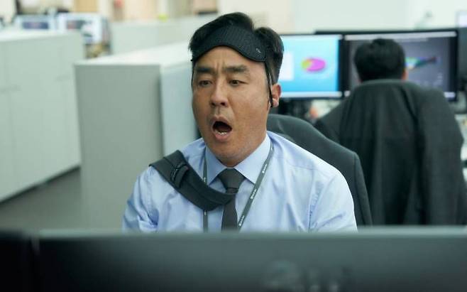 회사 다니면서 살 빼는 법. 드라마 ‘서울 자가에 대기업 다니는 김부장 이야기’ 스틸컷. JTBC 제공