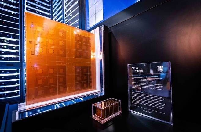 SKC 유리기판. / 사진=SKC