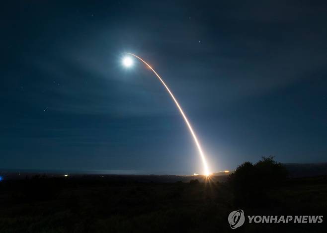 미니트맨 Ⅲ 미사일 시험발사 [AFP=연합뉴스. 재판매 및 DB 금지]