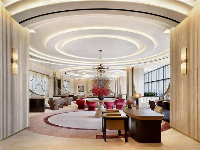 조선 팰리스 작가 협업 전시 및 객실 패키지. 사진=조선호텔앤리조트