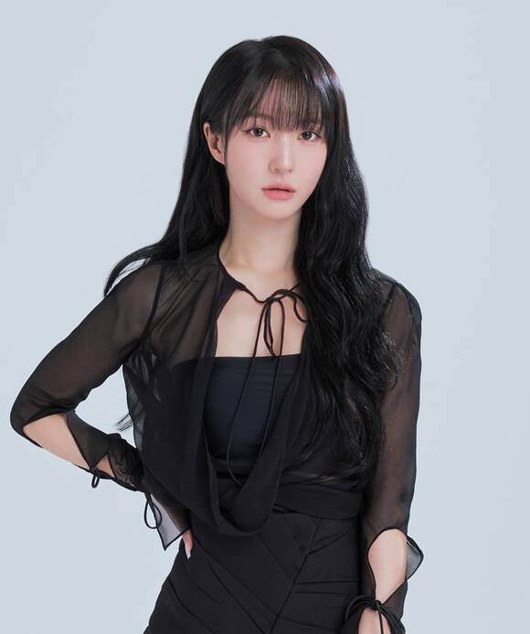 오마이걸 유빈이 배성재를 대신해 라디오 진행을 맡는다. /알비더블유, WM엔터테인먼트