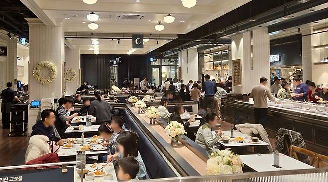 애슐리퀸즈 구의이스트폴점.ⓒ이랜드이츠