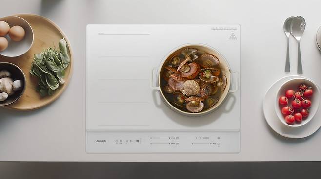 쿠쿠 AI 프리존 인덕션 레인지. 사진=쿠쿠