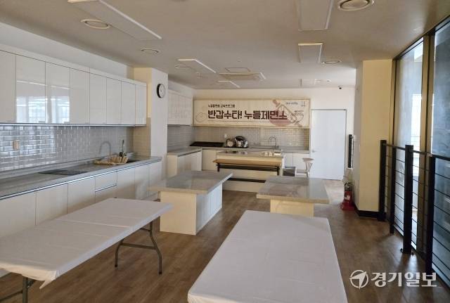 누들(Noodle)플랫폼 2층 프로그램을 운영하는 공간이 텅 비어있다. 박상후기자