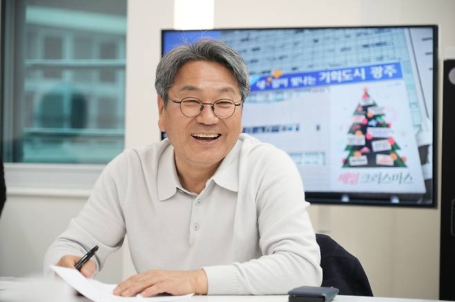 강기정 광주광역시장은 최근 헤럴드경제와 인터뷰에서 미분양 증가 등 지역 부동산이 처한 현실을 소개하며 행정통합에 대한 기대감을 드러냈다. [광주시 제공]