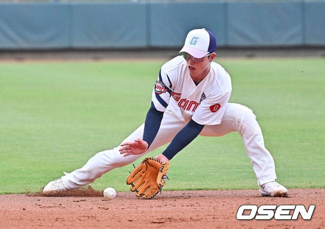 [OSEN=타이난(대만), 이석우 기자] 롯데 자이언츠 전민재 / foto0307@osen.co.kr