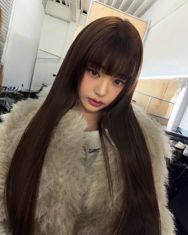 사진 = 장원영 인스타그램