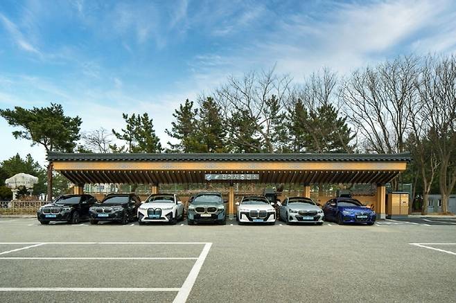 BMW 차징 스테이션 [사진출처=BMW]