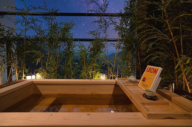 켄싱턴리조트 지리산하동 히노끼탕.