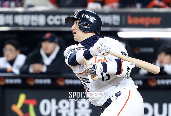 ▲ 한화도 최재훈의 상태를 즉시 대표팀에 통보했고, 대표팀도 별다른 방법이 없다. 대회 출전이 어려워 보이는 선수에 계속 기대를 가지고 끌고 갈 수는 없는 노릇이다. 결국 대체 선수를 찾아 발표할 것으로 예상된다. ⓒ곽혜미 기자