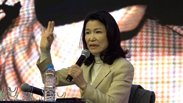 이진숙 전 방송통신위원장이 9일 대구 수성구 그랜드호텔서 출판기념회 겸 북콘서트를 열고, 대구의 저력을 강조하면서 향후 행보에 대해 묘한 여운을 남겼다. 김용국 기자