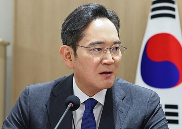 이재용 삼성전자 회장이 지난달 16일 용산 대통령실에서 열린 한미 관세협상 후속 민관 합동회의에서 발언하고 있다. 연합뉴스