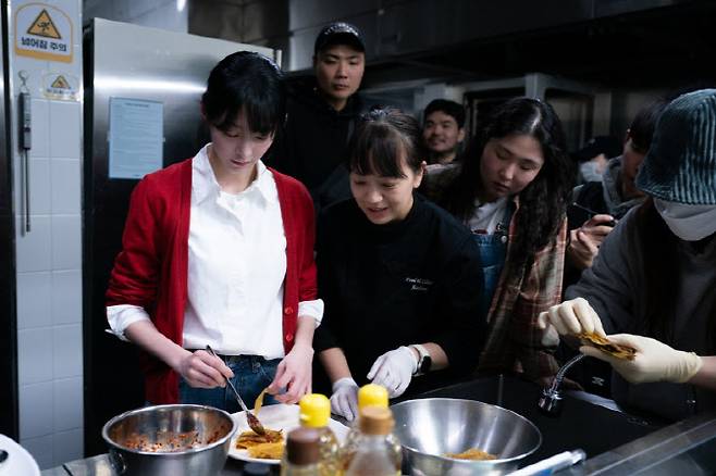 (사진=바이포엠스튜디오)