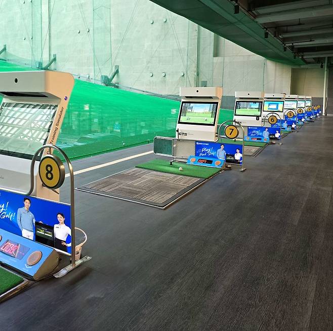 GTS 골프타운 가양점 타석 전경&nbsp;