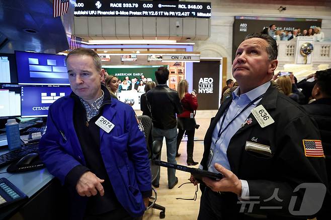 뉴욕증권거래소 트레이더들ⓒ 로이터=뉴스1