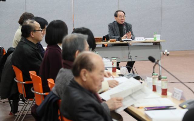 ▲ 강원도 지방시대위원회 2026년 정기회의가 10일 도청에서 위원들이 참석한 가운데 개최됐다. 서영 기자