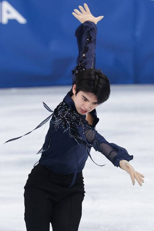 11일(한국시간) 남자 싱글 쇼트프로그램에 출전한 차준환이 연기를 펼치고 있다. 연합뉴스