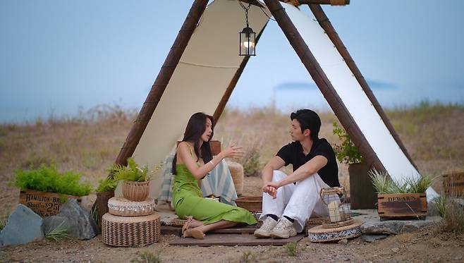 '솔로지옥5'의 최미나수와 이성훈. 넷플릭스 제공