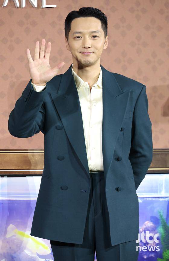 12일 오전 서울 코엑스 메가박스에서 넷플릭스 영화 '파반느' 제작보고회가 열렸다. 이종필 감독, 배우 고아성, 변요한, 문상민이 참석했다. 박세완 엔터뉴스팀 기자 park.sewan@jtbc.co.kr