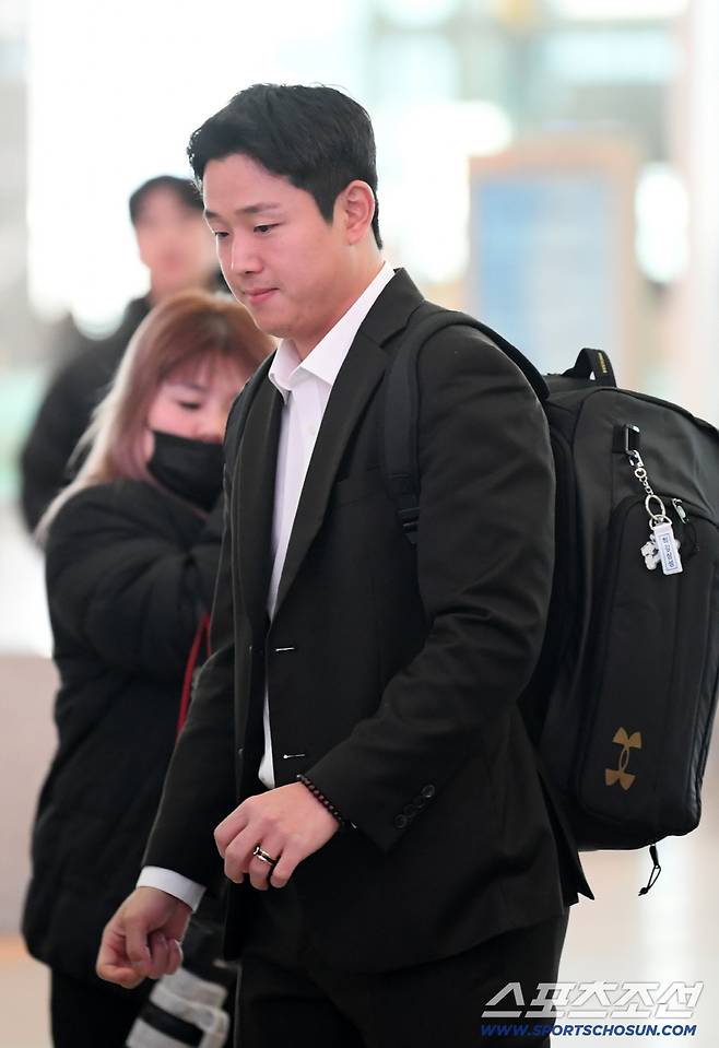 삼성 라이온즈 선수단이 23일 인천국제공항을 통해 스프링캠프가 열리는 괌으로 출국했다. 양창섭이 출국장으로 향하고 있다. 인천공항=박재만 기자 pjm@sportschosun.com/2026.01.23/
