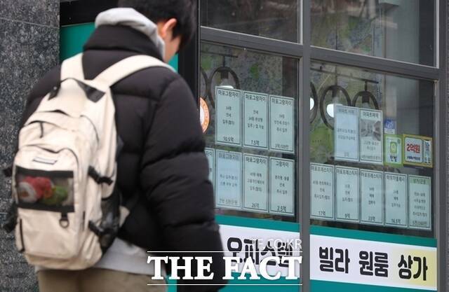 지난달 6일 한국부동산원에 따르면 서울 연립·다세대(빌라) 월세가격지수는 지난해 11월 104.87로 2023년 2월(100.84)부터 22개월 연속 오름세를 기록했다. /뉴시스