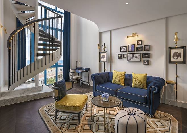 소렌토 튜플렉스 오션뷰 스위트룸 전경.