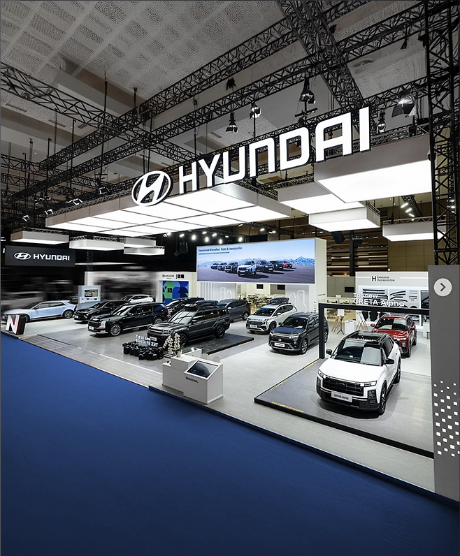 지난 5일 개막한 인도네시아 국제 모터쇼(IIMS) 2026 행사장 내 현대자동차 부스 전경. 현대차 인도네시아 인스타그램 갈무리