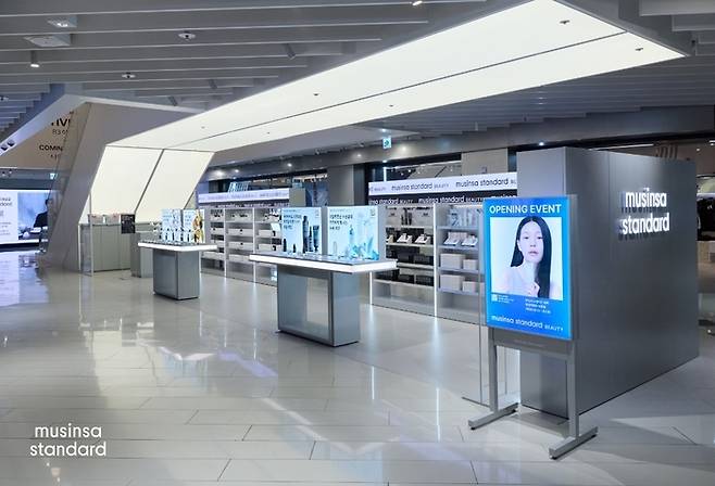 무신사 스탠다드 현대백화점 목동점 [무신사 제공]