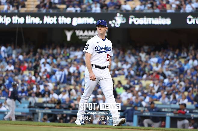 ▲ 에반 필립스