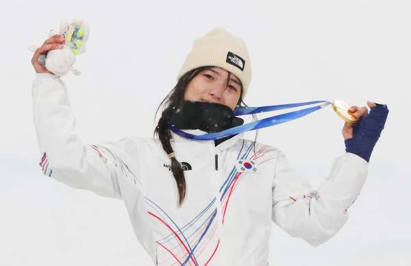 금메달 획득한 최가온