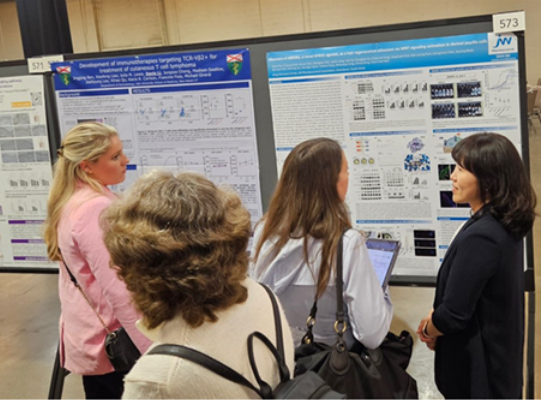 2024년 5월 미국 피부연구학회 JW0061 포스터 발표 현장. (제공=JW중외제약)