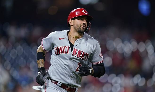 (닉 카스테야노스)