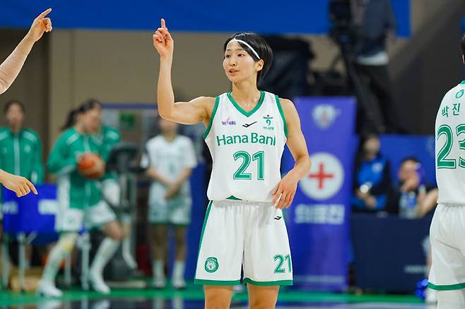 [서울=뉴시스] 여자프로농구 부천 하나은행의 이이지마 사키. (사진=WKBL 제공) 2026.02.14. photo@newsis.com *재판매 및 DB 금지