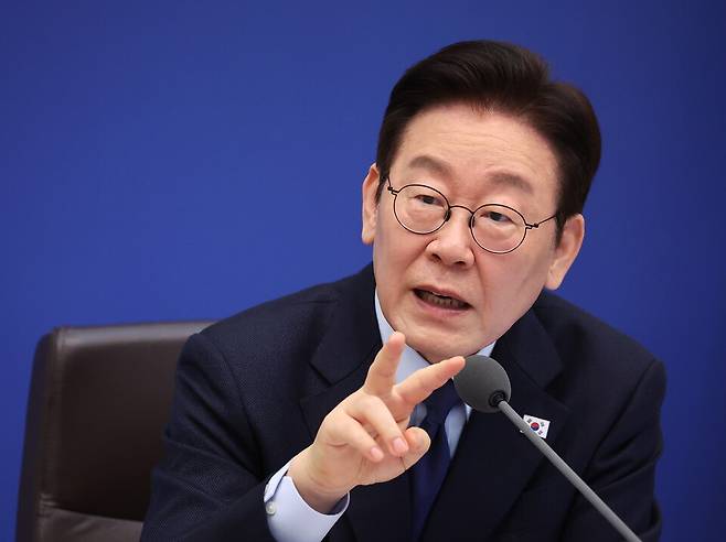 이재명 대통령이 지난 10일 청와대에서 열린 국무회의에서 발언하고 있다. ⓒ연합뉴스